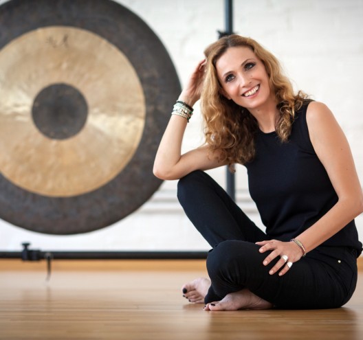 Αθηνά Δράγκου 